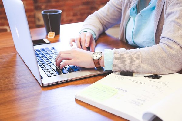 C'est quoi un ghostwriter LinkedIn ?